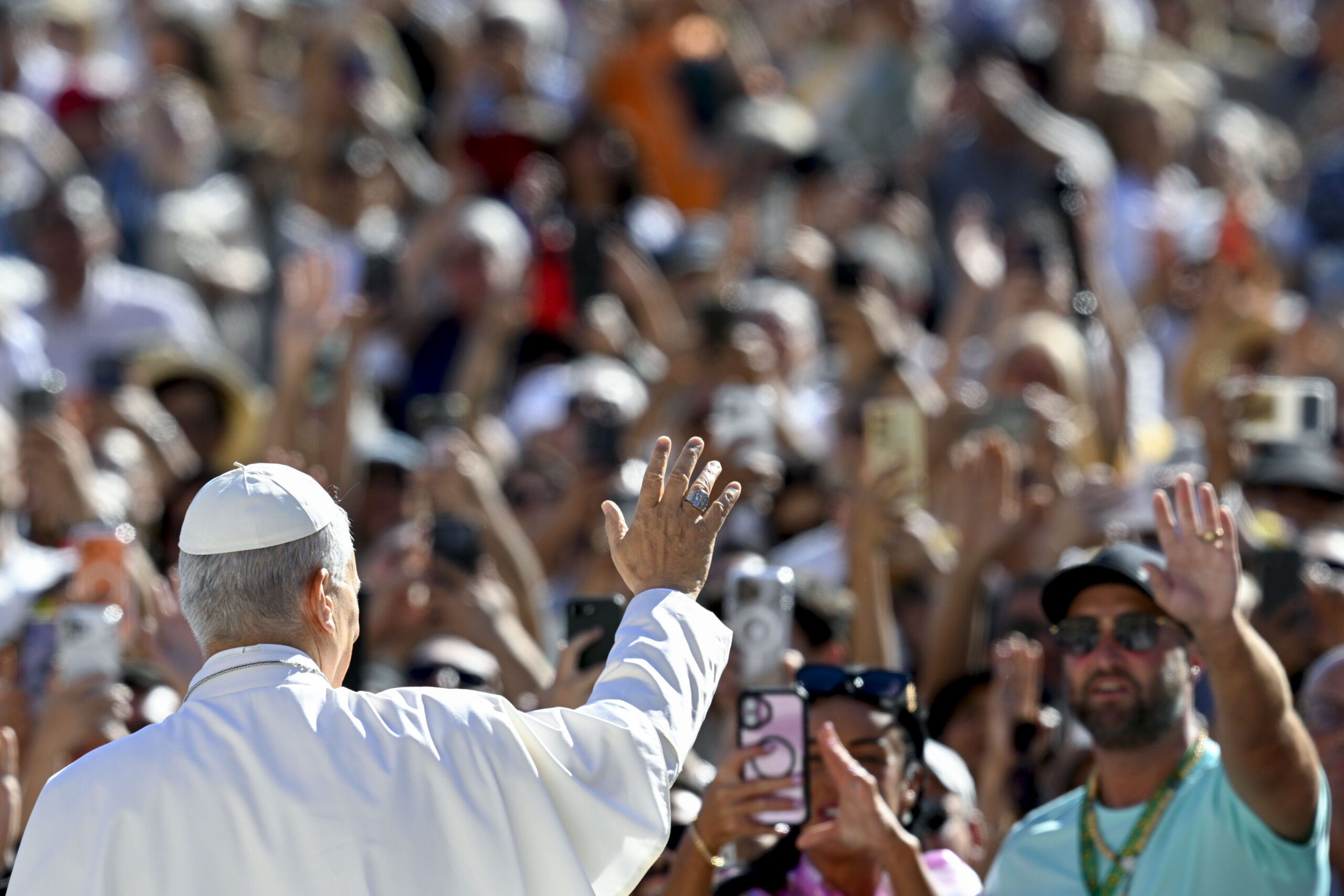 Leone XIV: Discorso all’assemblea diocesana di Roma. Rifiutare la logica dell’accumulo di eventi, ma prediligere un metodo di verifica basato sull’ascolto, sulla centralità dell’incontro con Cristo e sulla responsabilità corale della comunità ecclesiale